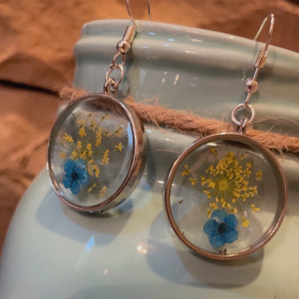 Handmade dried floral earrings